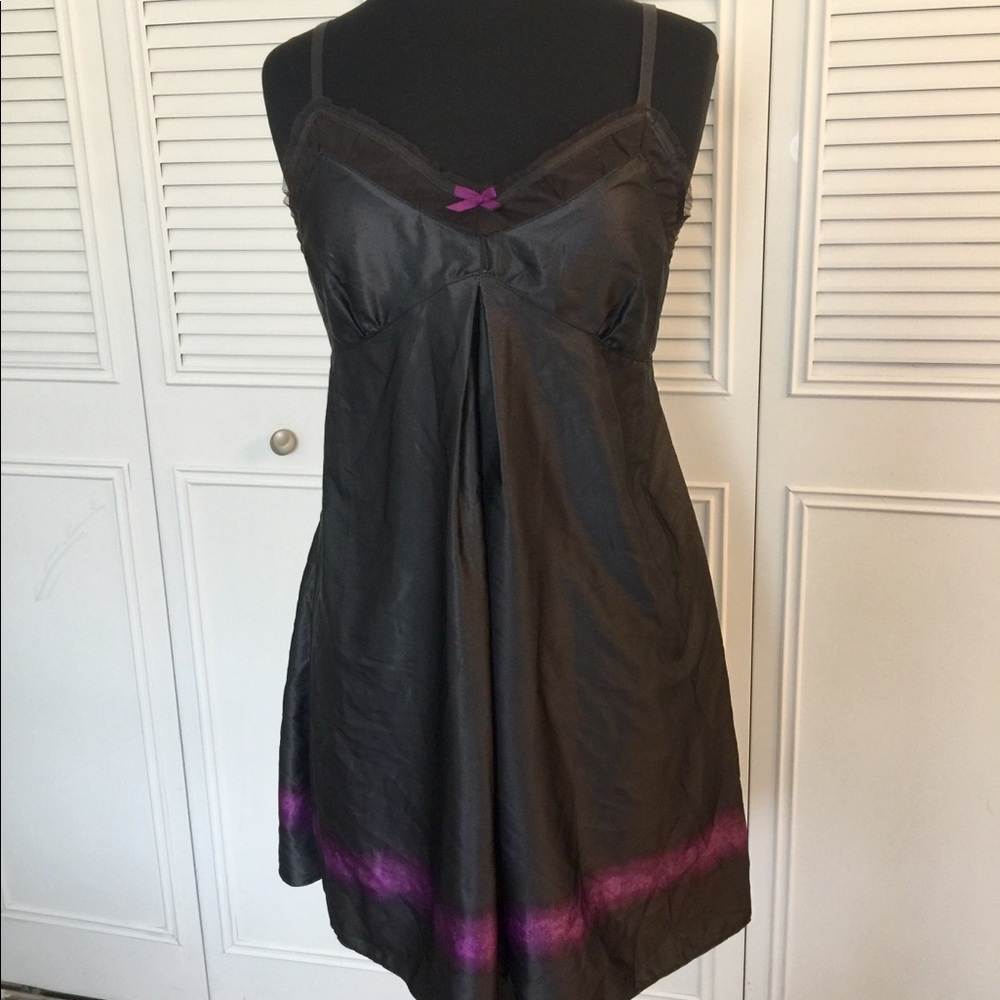 Simply Vera Wang nightgown.